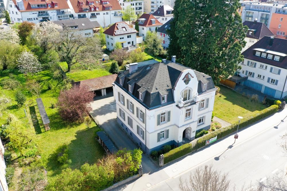 Villa de 14 habitaciónes en Bodenseekreis, Germany No. 342335