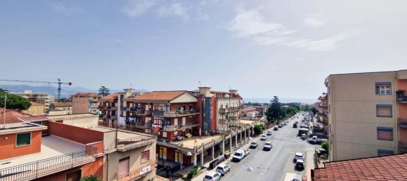 4 rooms Apartment in Giarre, Italy No. 129320 7