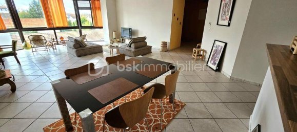 Apartamento de 3 dormitorios en Roanne, France No. 360934 4