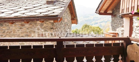 1 bedroom Apartment in Antey Saint Andre, Italy No. 169799 8