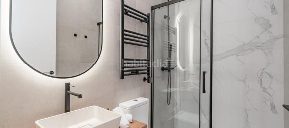 2 bedrooms Apartment in Madrid, Spain No. 93835 8