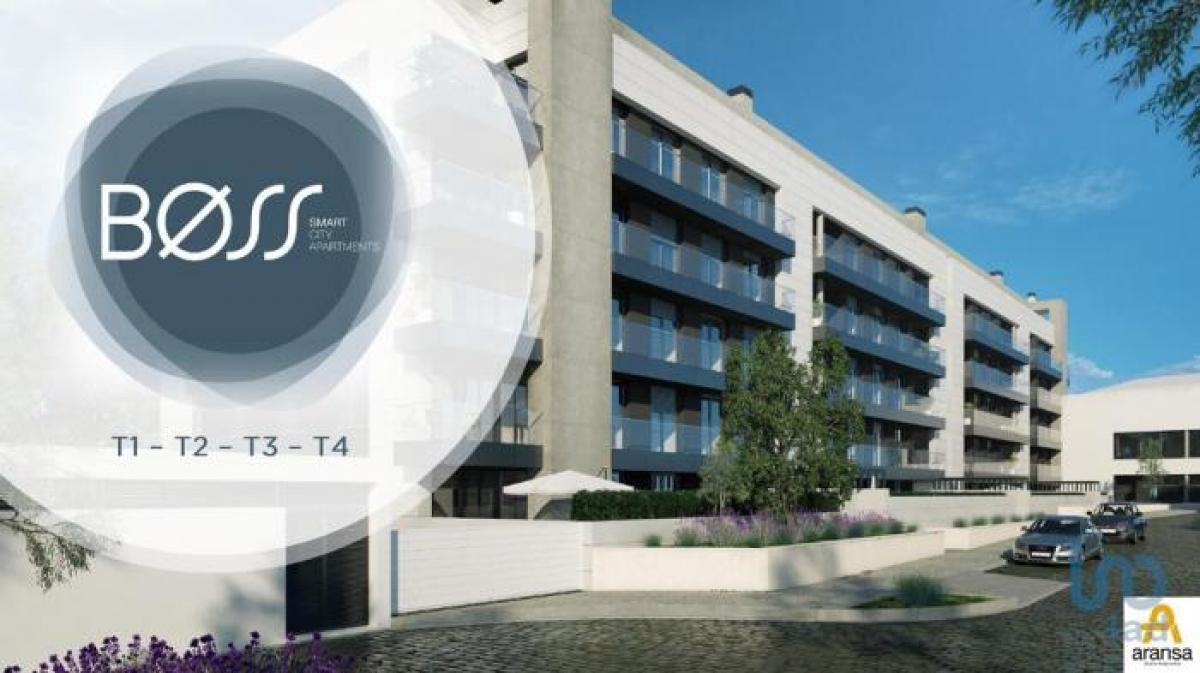 Apartamento de 3 dormitorios en Porto, Portugal No. 4432