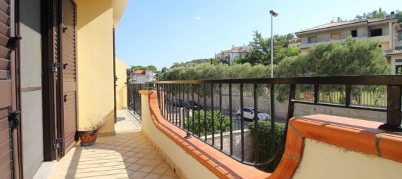 4 rooms Villa in Montepaone, Italy No. 283281 3