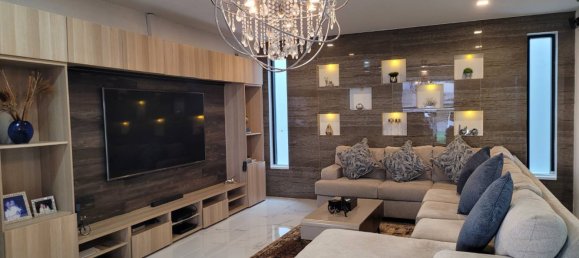 5 bedrooms Cafe / restaurant in Pattaya, Thailand No. 1243 3