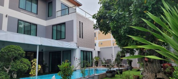 5 bedrooms Cafe / restaurant in Pattaya, Thailand No. 1243 12