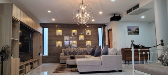 5 bedrooms Cafe / restaurant in Pattaya, Thailand No. 1243 15