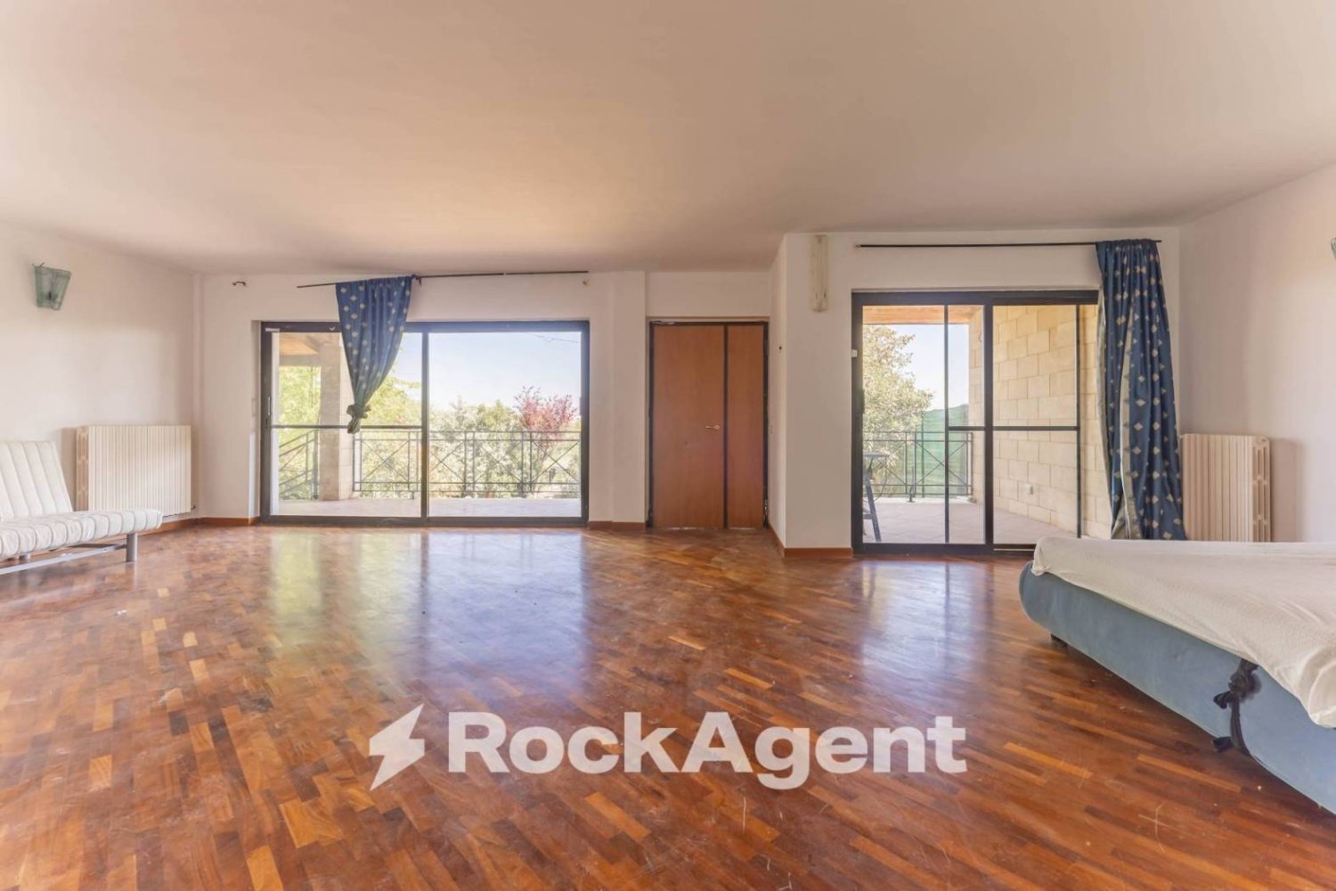 4 bedrooms Villa in Cassano delle Murge, Italy No. 289533