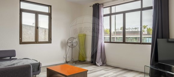 4 bedrooms House in Funchal, Portugal No. 20664 3