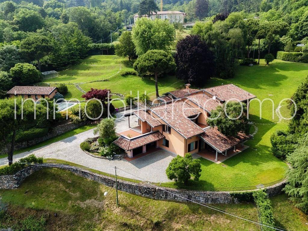 6 غرف نوم فيلا في San Fermo della Battaglia, Italy رقم 264199