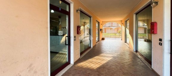 Propiedad comercial de 1 habitación en Offlaga, Italy No. 118208 26