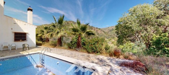 5 bedrooms House in Sedella, Spain No. 42729 42