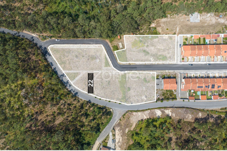 Terreno em Fajões, Portugal 325 m² N.º 295597