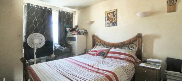 3 bedrooms House in Tilbury, United Kingdom No. 4979 13