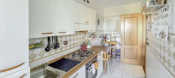 2 rooms Apartment in Fiumicino, Italy No. 4729 6