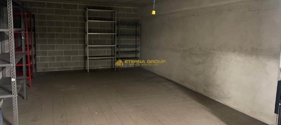 Garagem de 1 divisão em Moncalieri, Italy N.º 378795 4