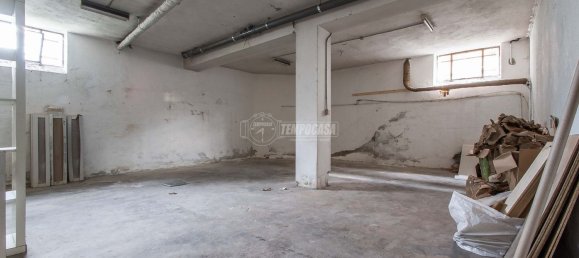 66m² Commercial property in Cusano Milanino, Italy No. 75116 7