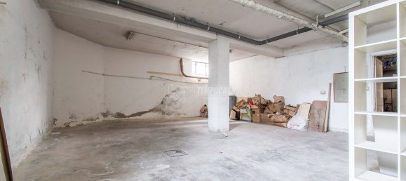 66m² Commercial property in Cusano Milanino, Italy No. 75116 2