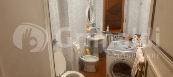 3 Schlafzimmer Wohnung in Pavia, Italy, Nr. 274051 11