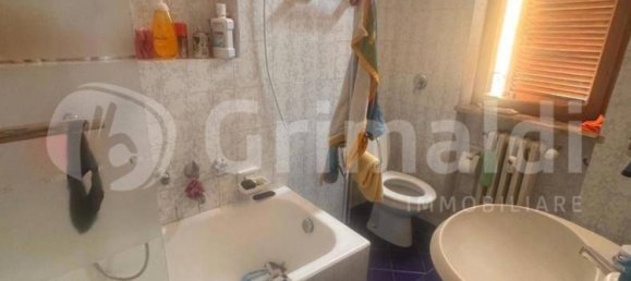 3 Schlafzimmer Wohnung in Pavia, Italy, Nr. 274051 16