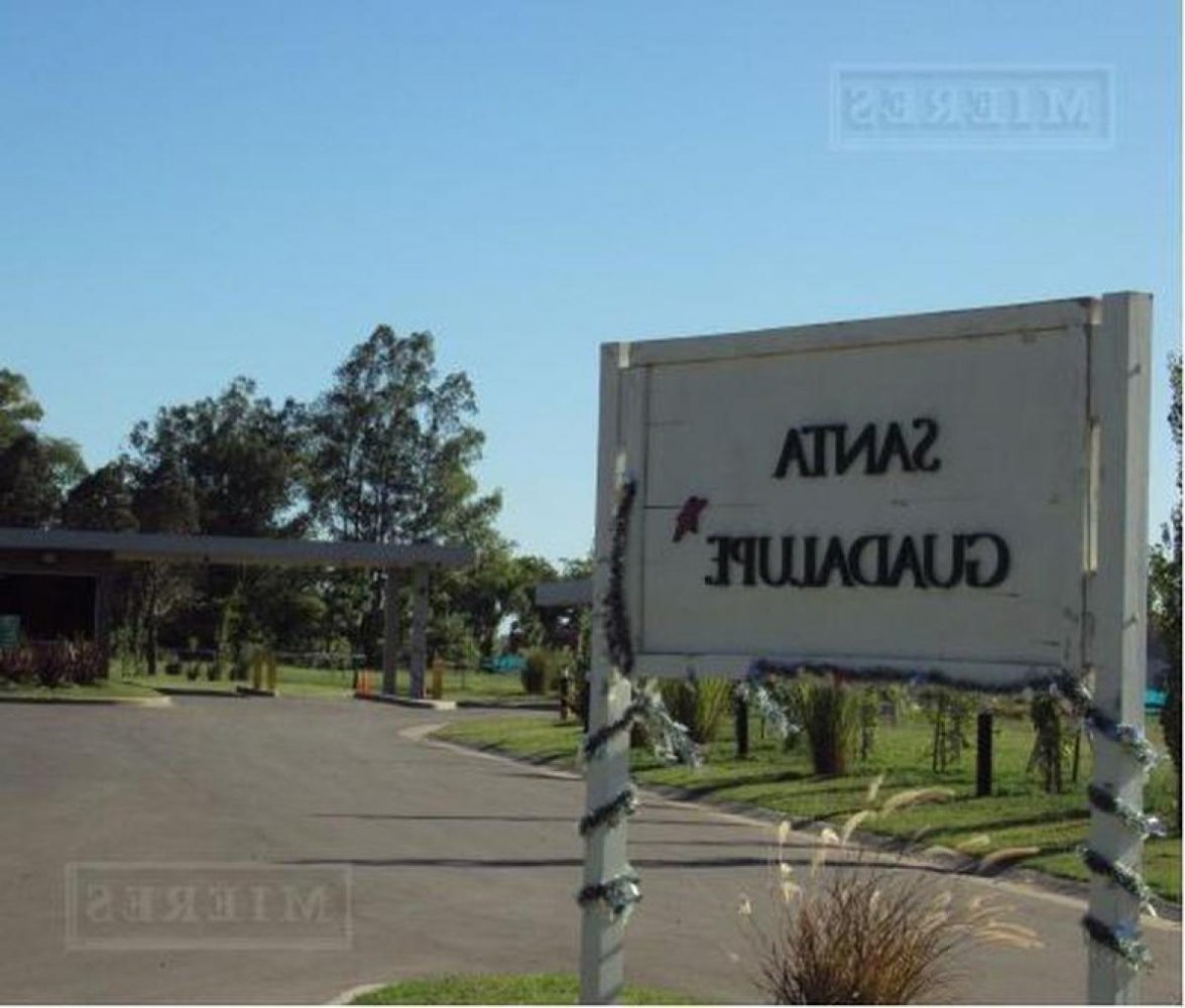 Terreno en Pilar, Argentina No. 117261