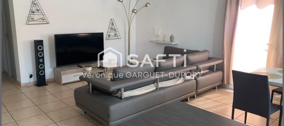 3 bedrooms Building in Narbonne, France No. 205984 2