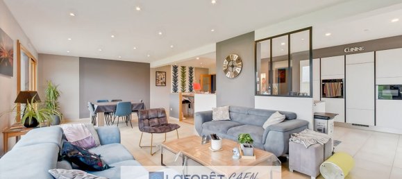 6 bedrooms House in Calvados, France No. 362159 3