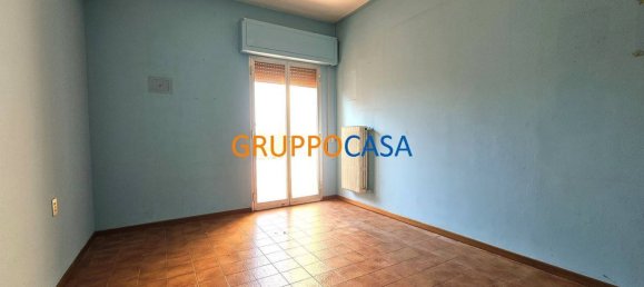 4 rooms Apartment in Altopascio, Italy No. 293100 9