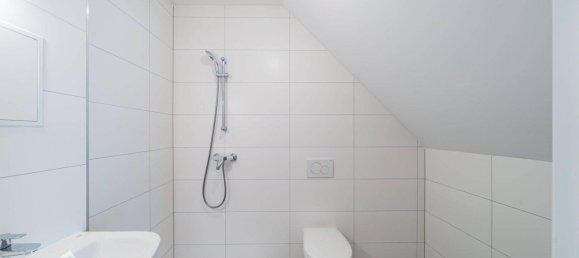 2غرفة شقة في Liesing, Austria رقم 138478 9