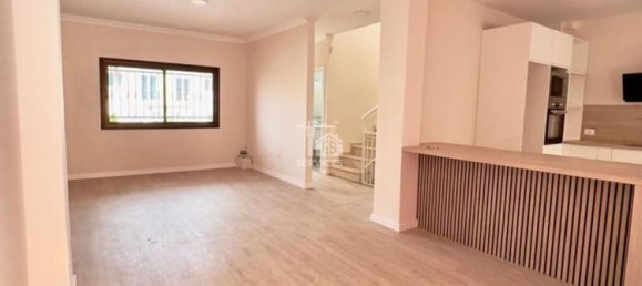 3 bedrooms Duplex in Adeje, Spain No. 143980 3