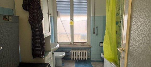 4 bedrooms Apartment in Parma, Italy No. 319120 4