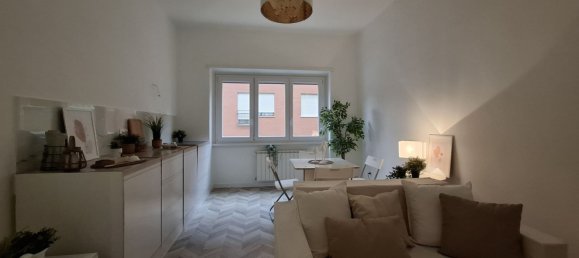 2 rooms Apartment in Rome, Italy No. 16942 3