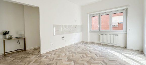 2 rooms Apartment in Rome, Italy No. 16942 20