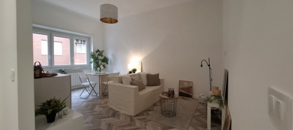 2 rooms Apartment in Rome, Italy No. 16942 5