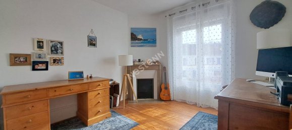 Casa de 5 dormitorios en Viarmes, France No. 186265 18