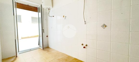 Apartamento de 3 dormitorios en Palermo, Italy No. 272070 19