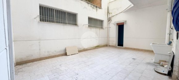 Apartamento de 3 dormitorios en Palermo, Italy No. 272070 17