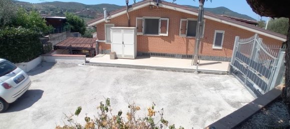 3 bedrooms House in Agropoli, Italy No. 332922 2