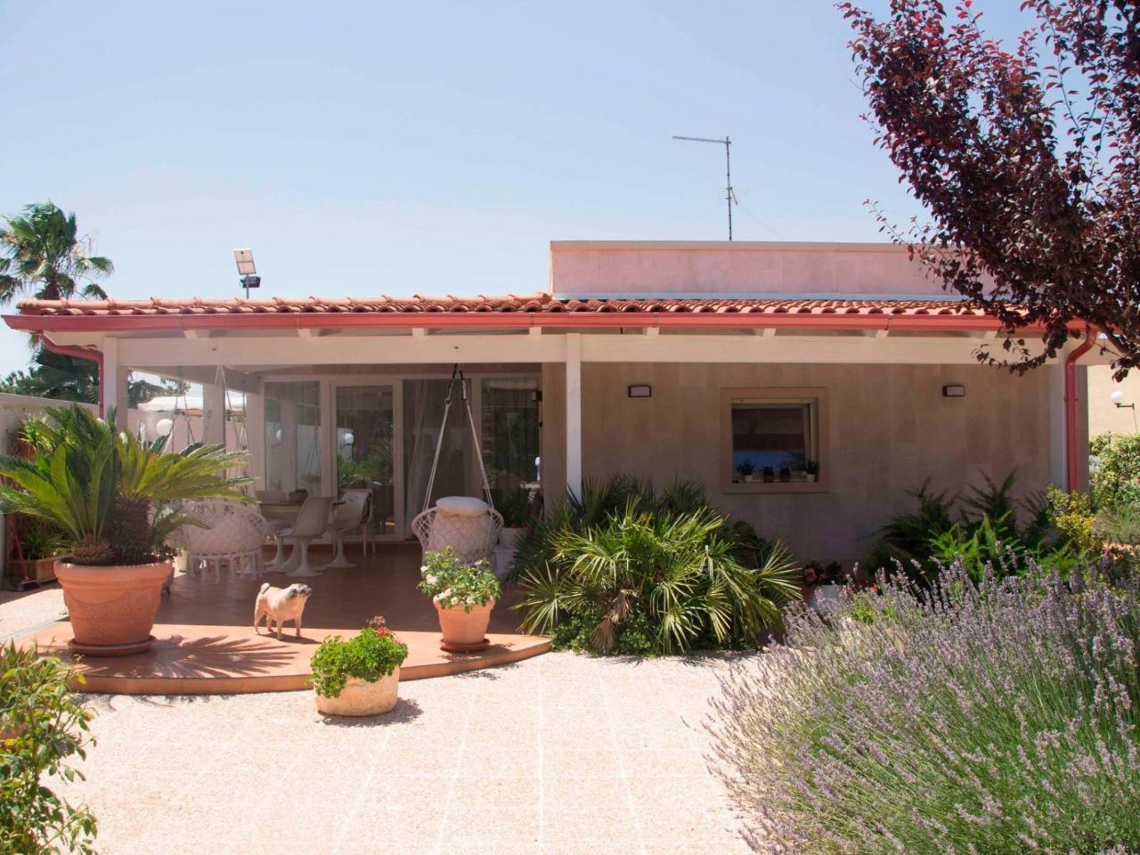 5-salle Villa à Martina Franca, Italy No. 143897