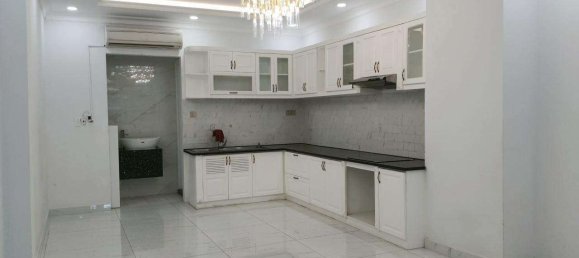 70m² Townhouse in District 7, Vietnam No. 15712 4