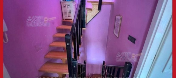 5 bedrooms Apartment in Rome, Italy No. 334119 9