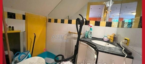 5 bedrooms Apartment in Rome, Italy No. 334119 8