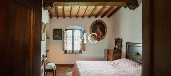 20 rooms Villa in San Casciano in Val di Pesa, Italy No. 189766 19