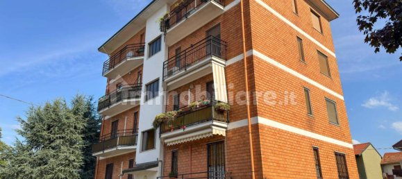 Квартира с 2 спальнями в Пессано кон Борнаго, Италия № 352162 39