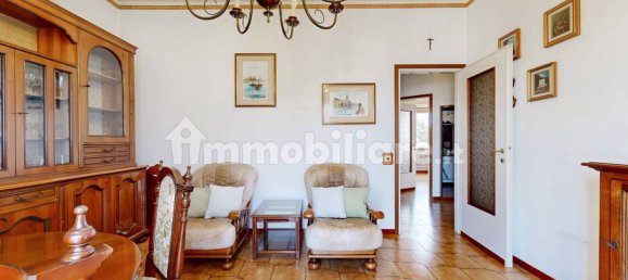 Квартира с 2 спальнями в Пессано кон Борнаго, Италия № 352162 17