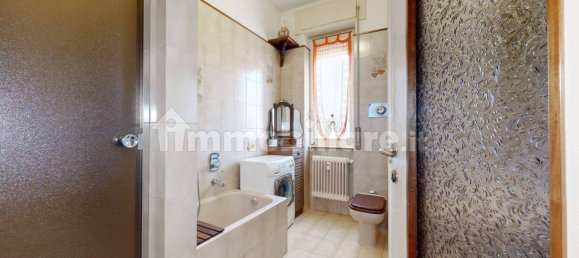 Квартира с 2 спальнями в Пессано кон Борнаго, Италия № 352162 20