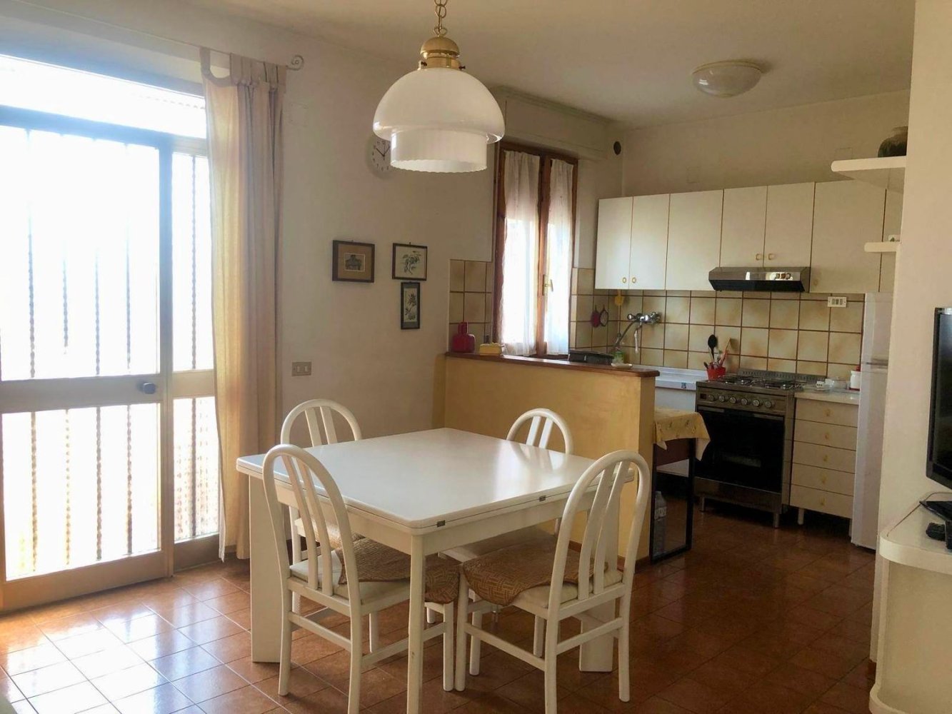 4غرفة شقة في Fano, Italy رقم 293259