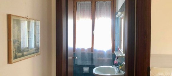 4غرفة شقة في Fano, Italy رقم 293259 3