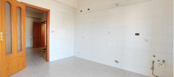 3 bedrooms Apartment in Barcellona Pozzo di Gotto, Italy No. 76021 2