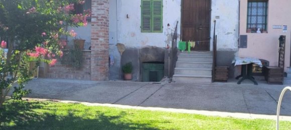 4 bedrooms Villa in Moncucco Torinese, Italy No. 378372 12