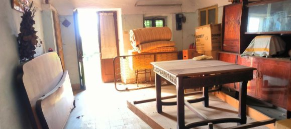 4 bedrooms Villa in Moncucco Torinese, Italy No. 378372 2